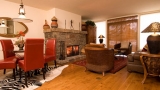 Deluxe Living Room
