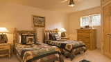 Twin Bedroom