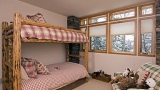 Twin Bedroom